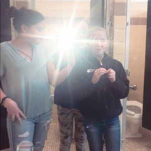 Meet your Posher, Bella